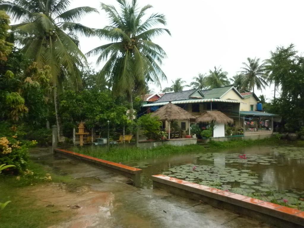 Meas Family Homestay Angk Ta Saom Luaran gambar