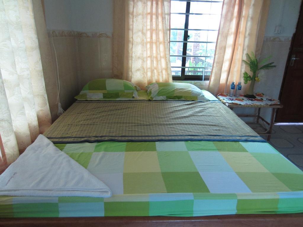 Meas Family Homestay Angk Ta Saom Bilik gambar