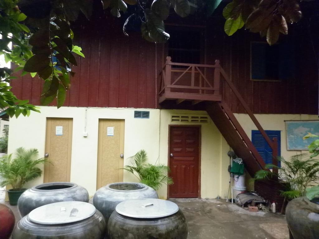 Meas Family Homestay Angk Ta Saom Luaran gambar