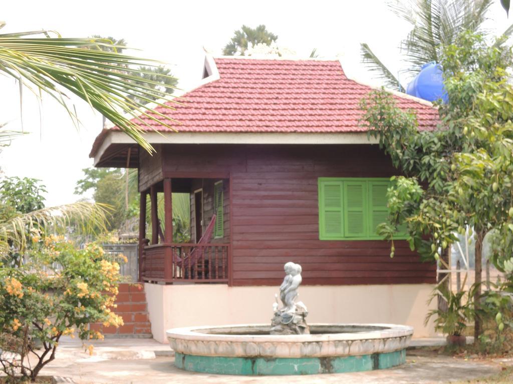 Meas Family Homestay Angk Ta Saom Bilik gambar