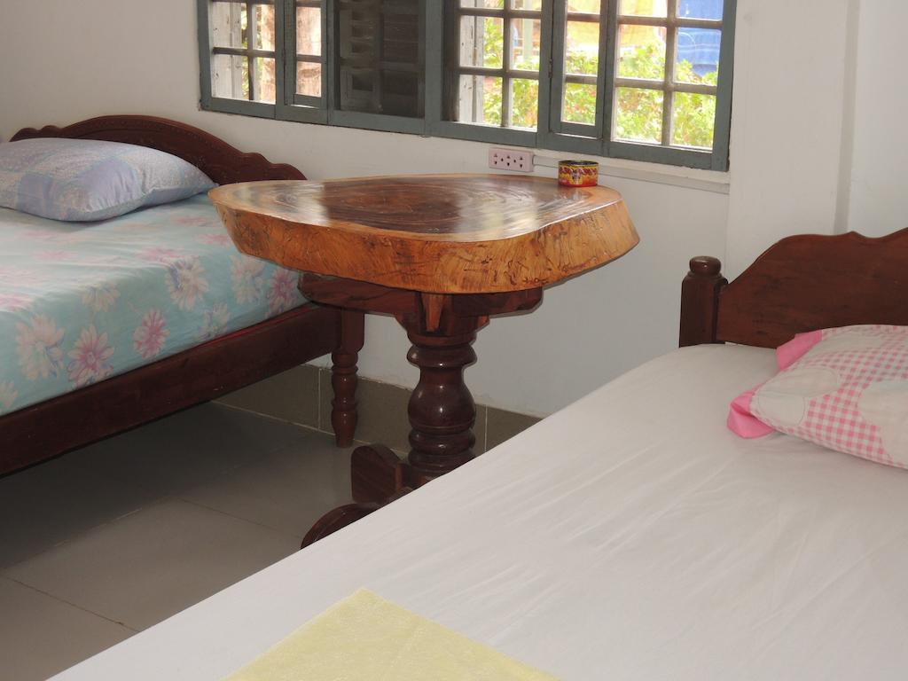 Meas Family Homestay Angk Ta Saom Bilik gambar
